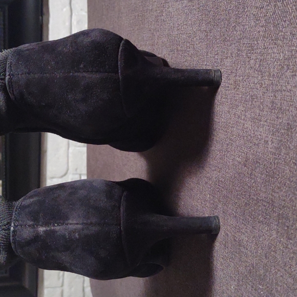 Naturalizer black suede ankle boots - Picture 3 of 5